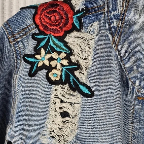 Floral Embroidered Denim Jacket with Butterfly Design - Picture 10 of 10